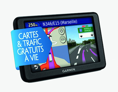 Garmin®* Portable Navigation System Dezl 560LMT Cartes Gratuites et Info Trafic à Vie
