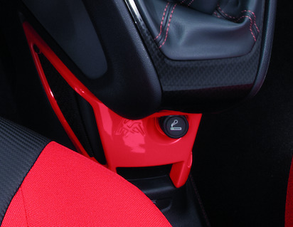 Centre Console Mounted Storage Net Sunrise (red)