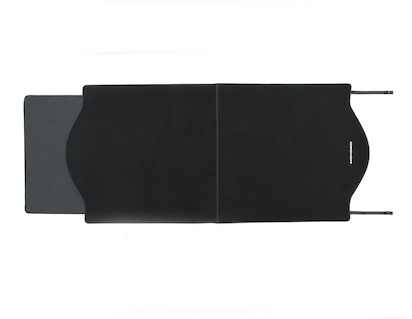 Mata przedziału bagażowego czarna, z logo Mondeo