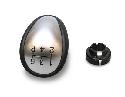 Versnellingspookknop zwart leder en aluminium ontwerp