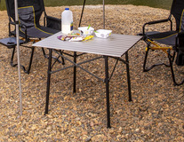 ARB* Table de camping avec housse de transport, aluminium