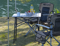 ARB* Tavolo da campeggio in alluminio con borsa da trasporto