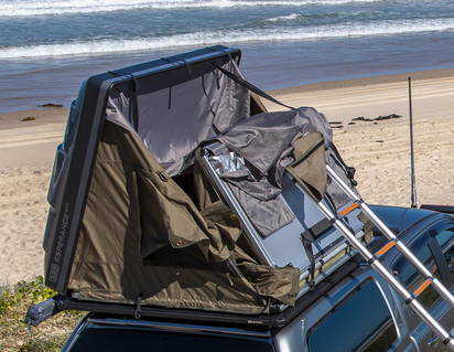 ARB* Rooftop Tent Esperance, hard shell, with ladder