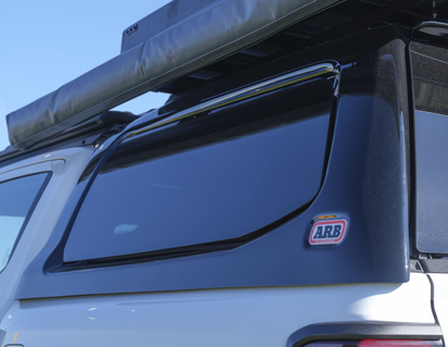 ARB* Жорсткий верх Ascent, з базовим багажником на даху ARB, Glossy Black