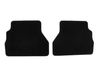 Alfombrillas de terciopelo traseras, en color negro con costura única.