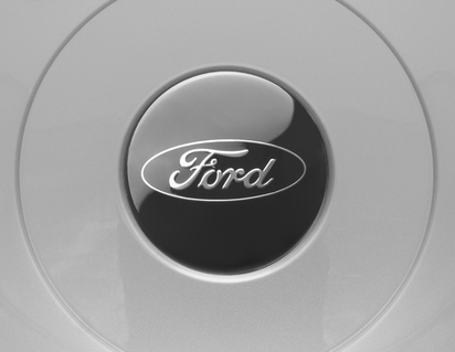 Enjoliveur de moyeu noir, avec logo Ford