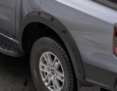 Wheel Arch Extension front and rear, matt black with chrome bolt caps