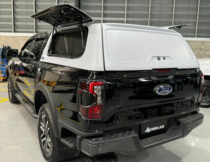 Pickup Attitude* Tettuccio rigido HARD TOP AEROKLAS VETRATO SCORREVOLE PER FORD RANGER SUPERCAB - IL MONTAGGIO NECESSITA LA FORNITURA DI J-BRACE - modello non adatto con accessori extra