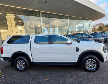 Pickup Attitude* Tettuccio rigido modello « PRESTIGE SJS » VETRATO PER FORD RANGER DOPPIA CABINA-  IL MONTAGGIO NECESSITA LA FORNITURA DI J-BRACE - compatibile con accessori extra
