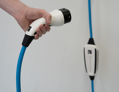 DiniTech* Zariadenie na nabíjanie batérie štandardná sada pre všetky typy elektrických vozidiel