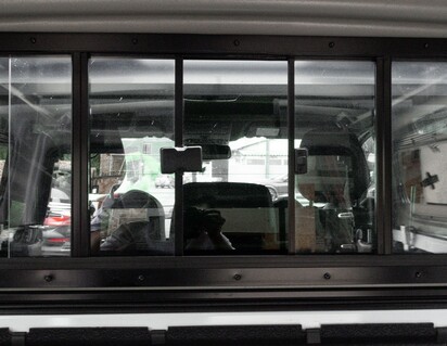 Hardtop Aeroklas - avec vitres papillon a ouverture/fermeture a clé pour Ranger Double Cabine 2023+ Pickup Attitude*