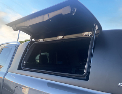 Pickup Attitude* Tettuccio rigido modello "FLEET RUNNER" -PER FORD RANGER DOPPIA CABINA -  IL MONTAGGIO NECESSITA LA FORNITURA DI J-BRACE